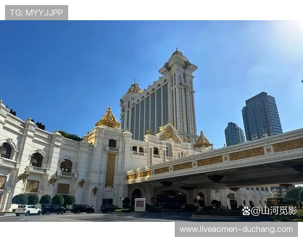 奥门英皇娱乐开启您的奢华娱乐之旅尽享尊贵尊荣